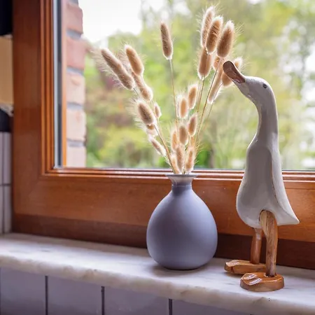 Valy 4 Adultes Et 2 Enfants